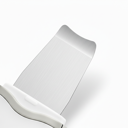 Macro close-up of the NovaPeel spatula edge
